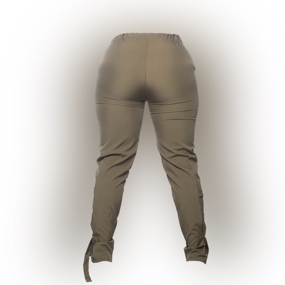 Cuff me up Capri - Picture 2 of 6